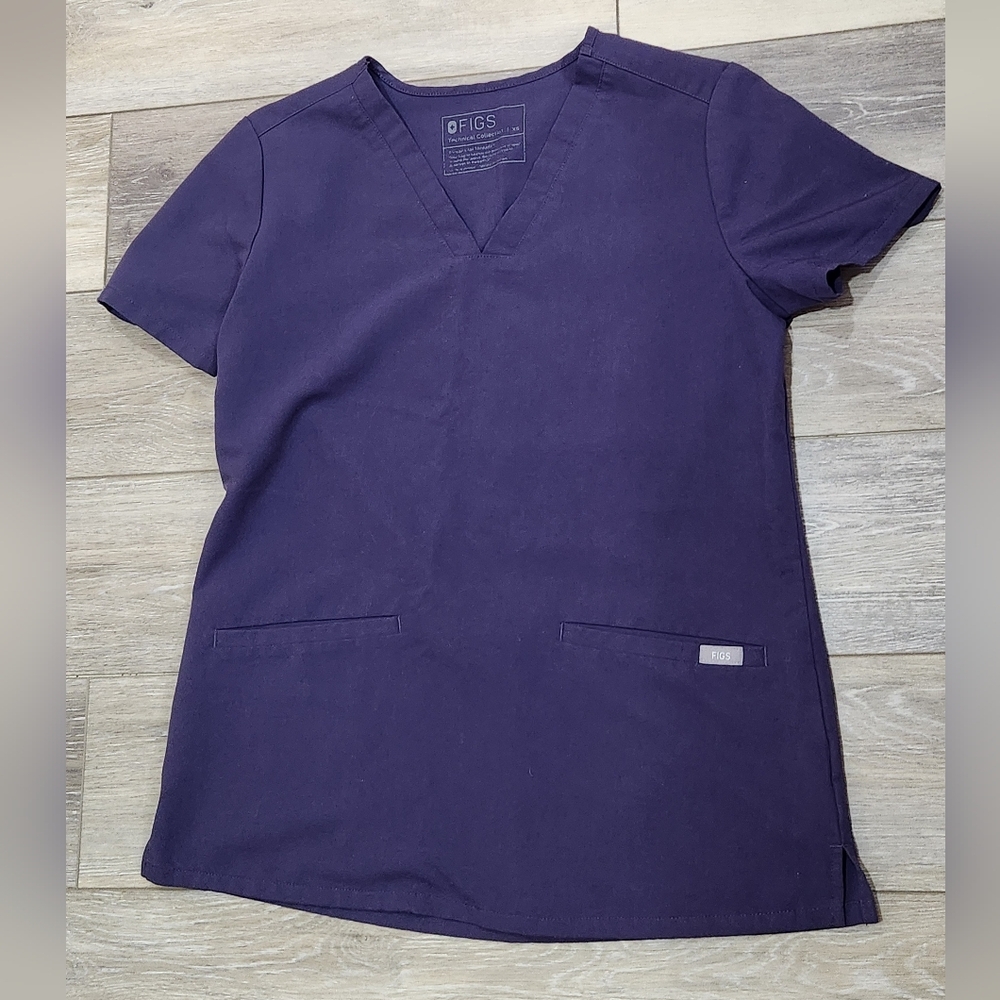 Figs Technical Collection XS Scrub Top in Deep Purple Shadow Size Xsamll